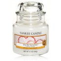 Yankee Candle Snow In Love aromātiska svece