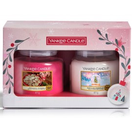 Yankee Candle Snow Globe Wonderland aromātisko sveču komplekts (2 gab. x 411 g)